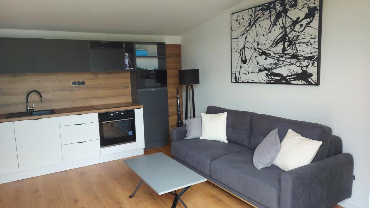 Apartman Cassovia Holcikovce Eksteriør bilde